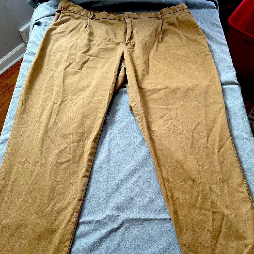 Banana Republic Relaxed Tapered Khakis